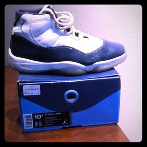 Air Jordan 11 Retro North Carolina Tarheels 10.5M